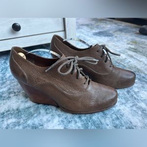 Kork-Ease size 9 Brown booties